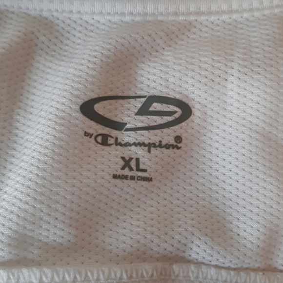 Champion warm weather shirt - Picture 3 of 3